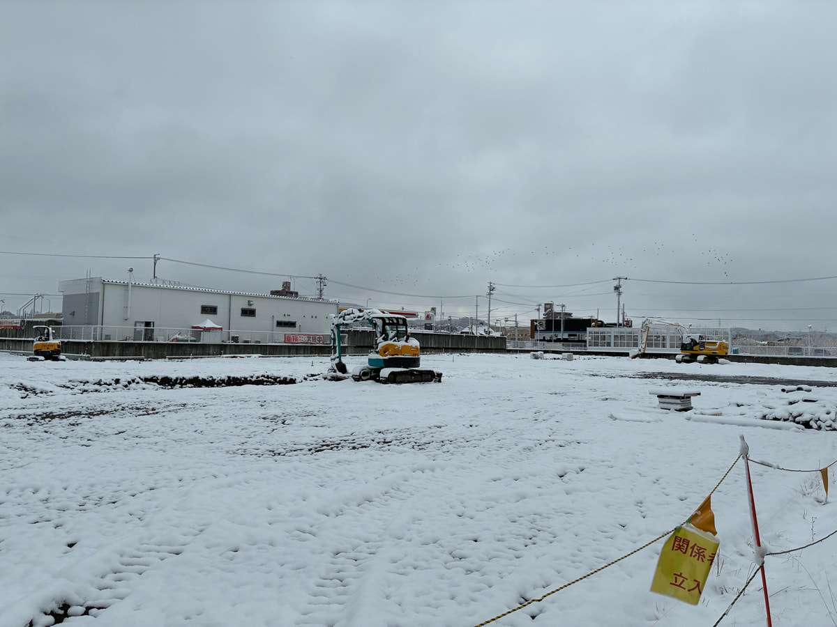 造成地も静かな雪景色