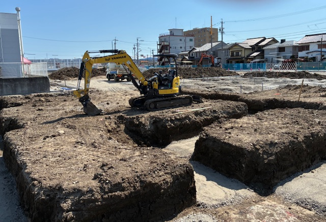 建物の基礎工事が始まりました