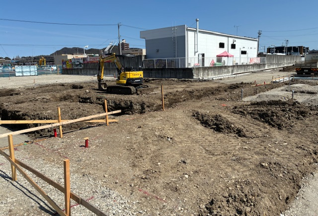 建物の基礎工事が始まりました