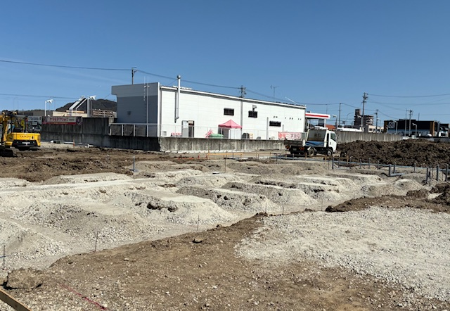 建物の基礎工事が始まりました